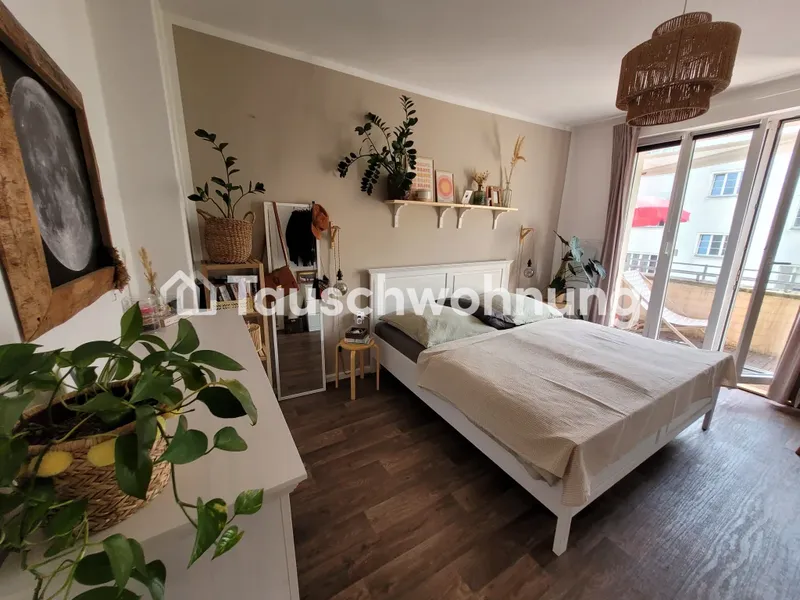 Tauschwohnung: 48m² WBS-Wohnung m. Balkon / Suche größere Wohnung m. Balkon — photo 1